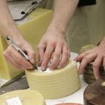 Miembros del jurado internacional prueban más de 3.000 quesos