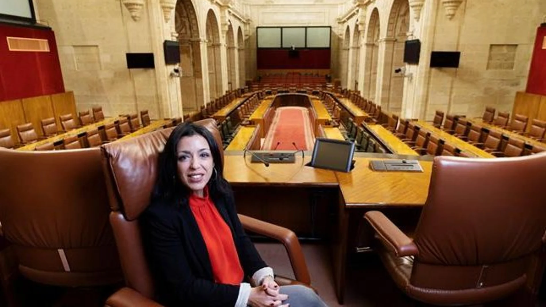 La presidenta del Parlamento andaluz, Marta Bosquet (Cs), en la Cámara autonómica / Foto: Efe