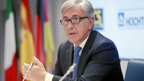 El consejero delegado de Atlantia, Giovanni Castellucci, durante la rueda de prensa