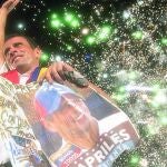 Henrique Capriles saluda a sus seguidores en un acto electoral en el estado de Barinas