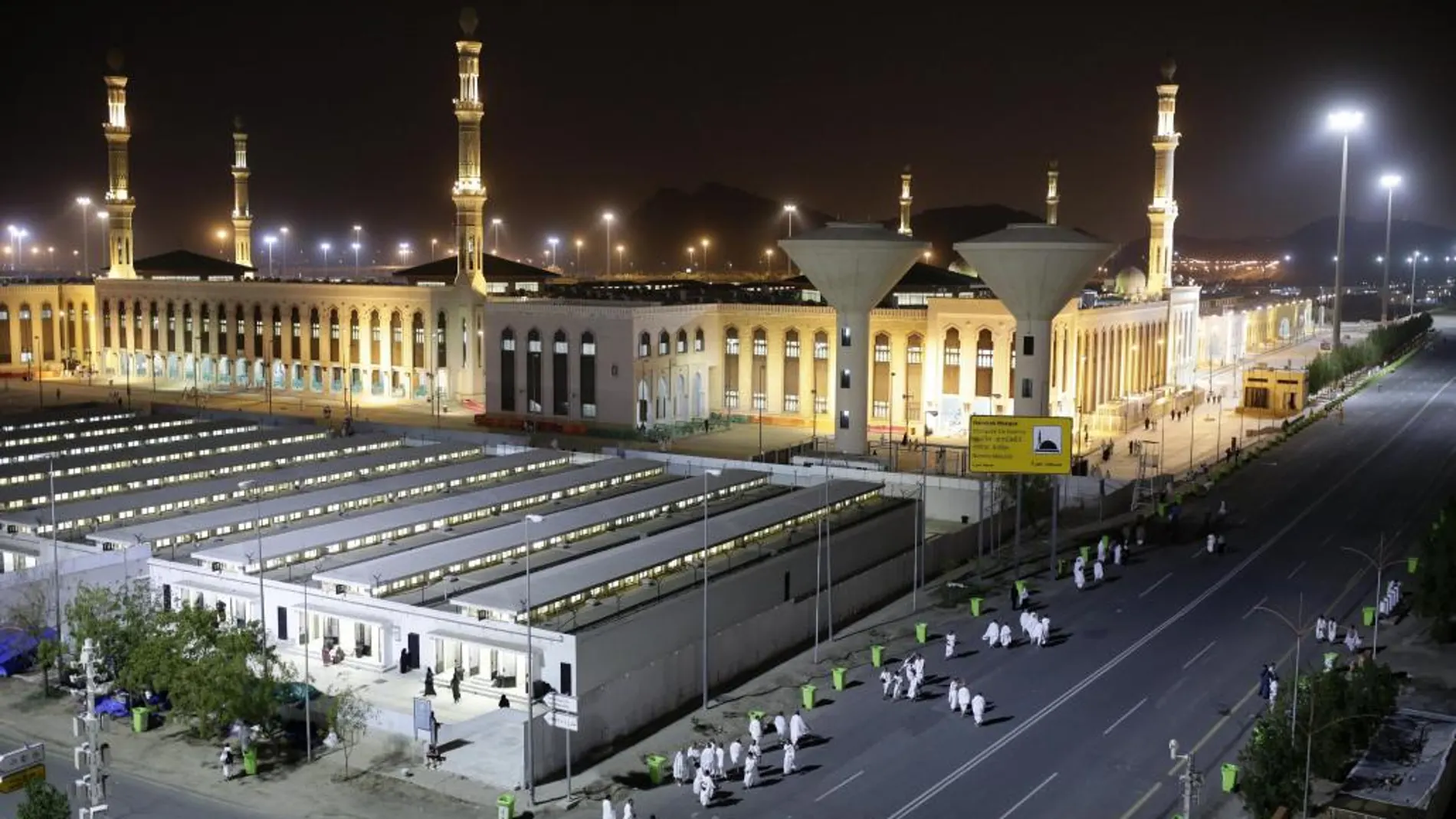 Casi dos millones de musulmanes acuden a Arabia Saudí para participar en el "hach", la peregrinación anual a la ciudad santa de La Meca