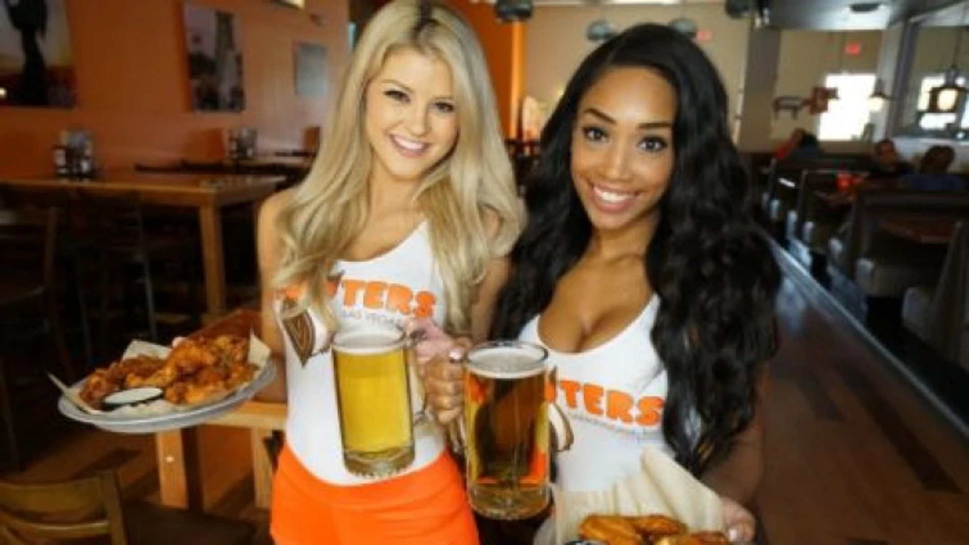 Imagen promocional Hooters/Twitter