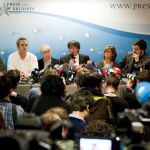 Puigdemont junto a los exconsejeros en Bruselas