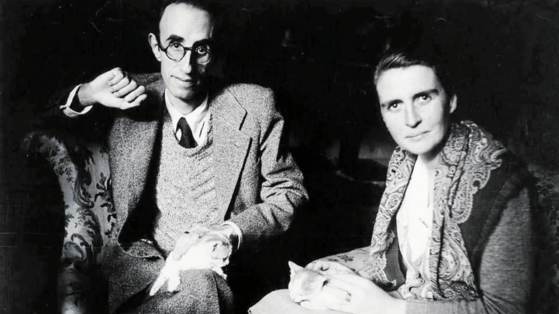 Màrius Torres y Mercè Figueras en el Mas Blanc, en 1942