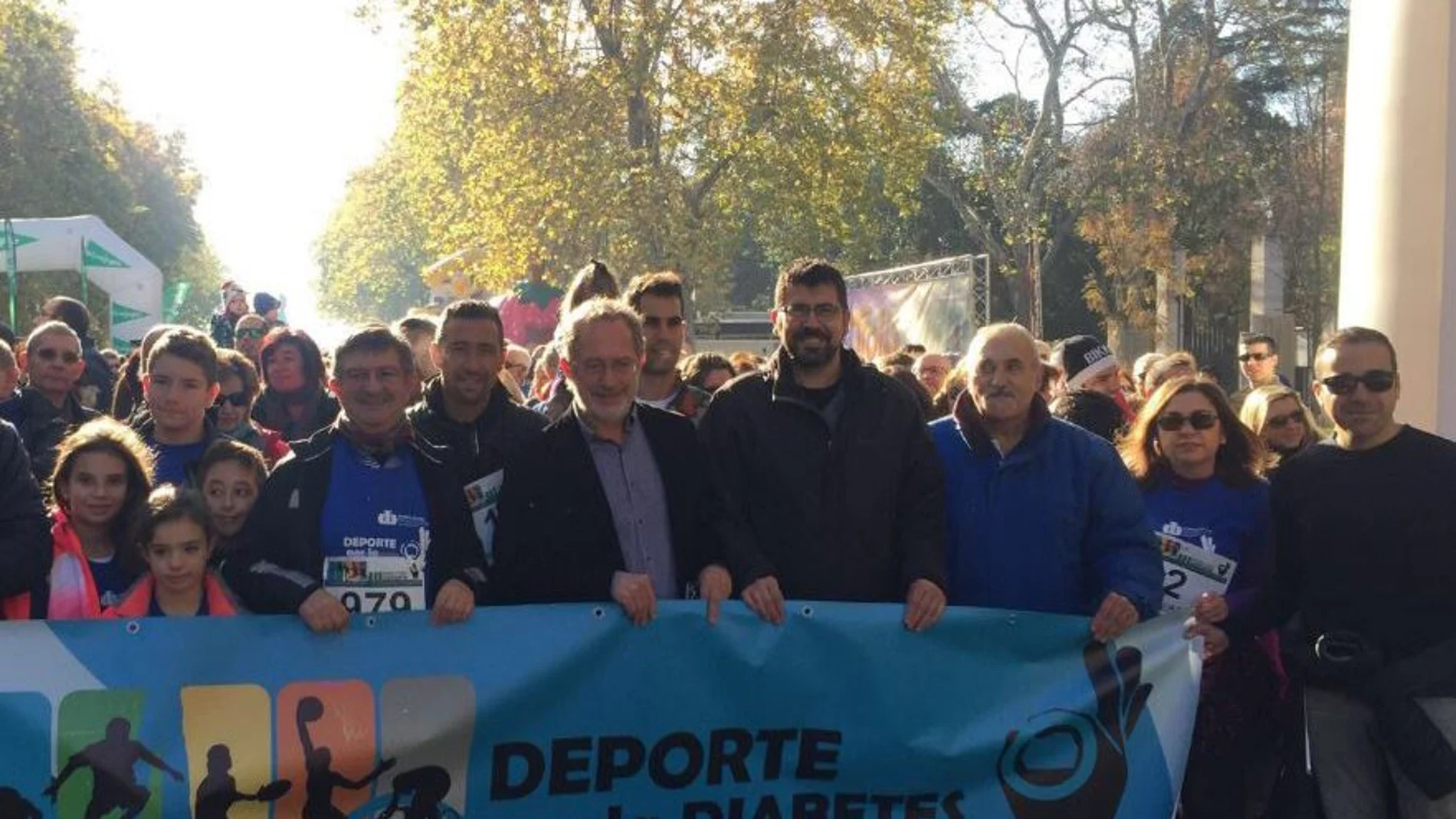 Manuel Saravia y Alberto Bustos con los participantes