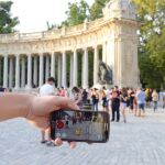 Jugadores de Pokemon Go, en el parque del Retiro de Madrid.