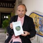 Arturo San Agustín, autor de 'Antes de quitarnos las máscaras'.