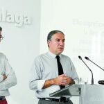 El presidente de la Diputación de Málaga y de Turismo Costa del Sol, Elías Bendodo informa de los datos turísticos.