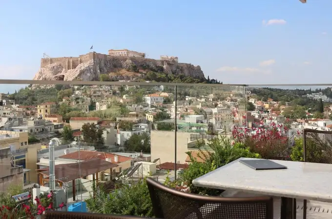 Electra Metrópolis, «un restaurante con vistas» en Atenas