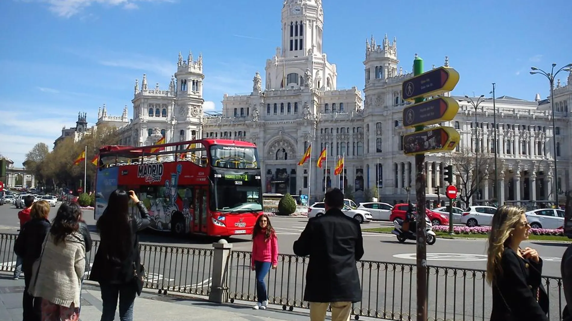 España recibe 4,1 millones de turistas extranjeros en enero, un 5,2 % más
