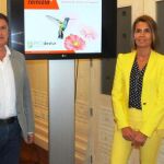 El presidente de la Diputación de Segovia, Francisco Vázquez, presenta el nuevo plan de dinamización turística junto a la diputada de Prodesur, Magdalena Rodríguez