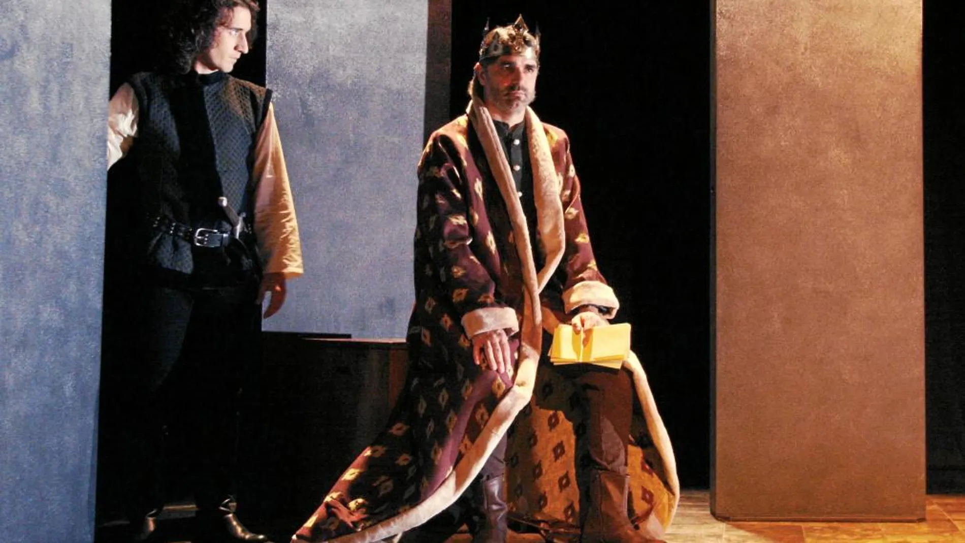 Antonio C. Guijosa dirige este versión dramática de «Claudio, tío de Hamlet»