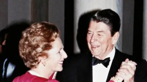 Bailando con el presidente Ronald Reagan en la Casa Blanca en 1988