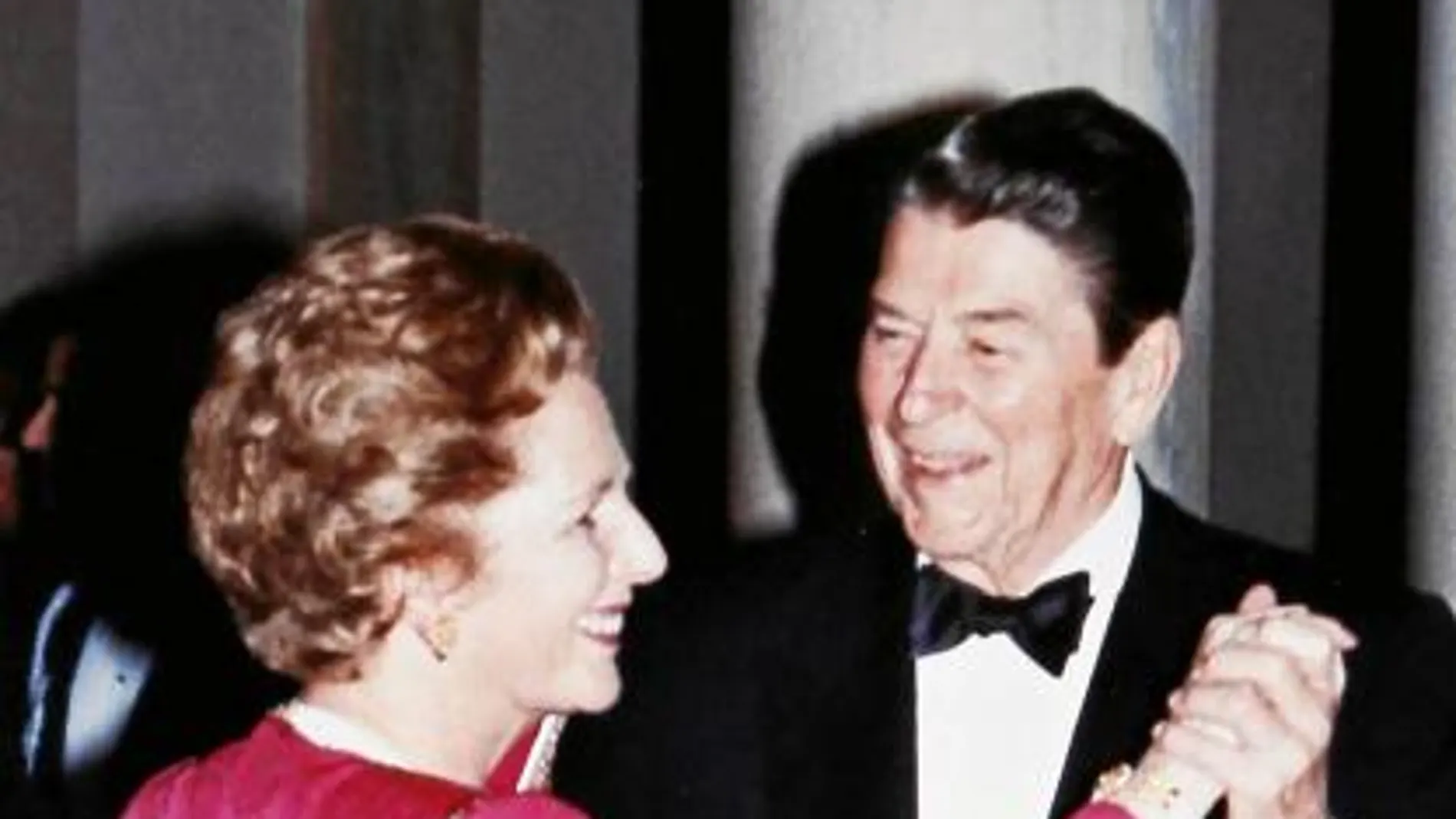 Bailando con el presidente Ronald Reagan en la Casa Blanca en 1988