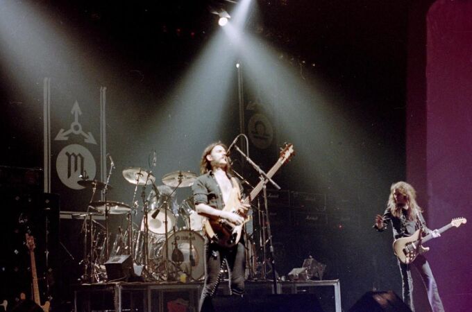 Motörhead actuando en Gales en 1982