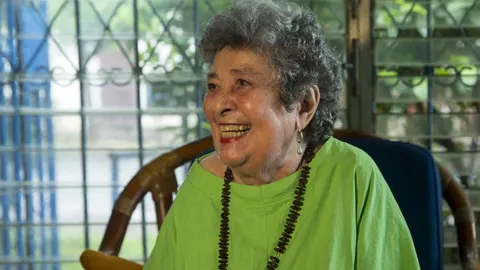 Fotografía de archivo fechada el 17 de mayo de 2017 de la poeta nicaragüense Claribel Alegría