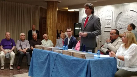 José Manuel Herrero, Carlos Martínez y Luis Rey, entre otros, participan en el XXV Encuentro de Casas Regionales