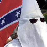 Cancelan el programa de telerrealidad sobre el Ku Klux Klan por pagos a los participantes del grupo racista