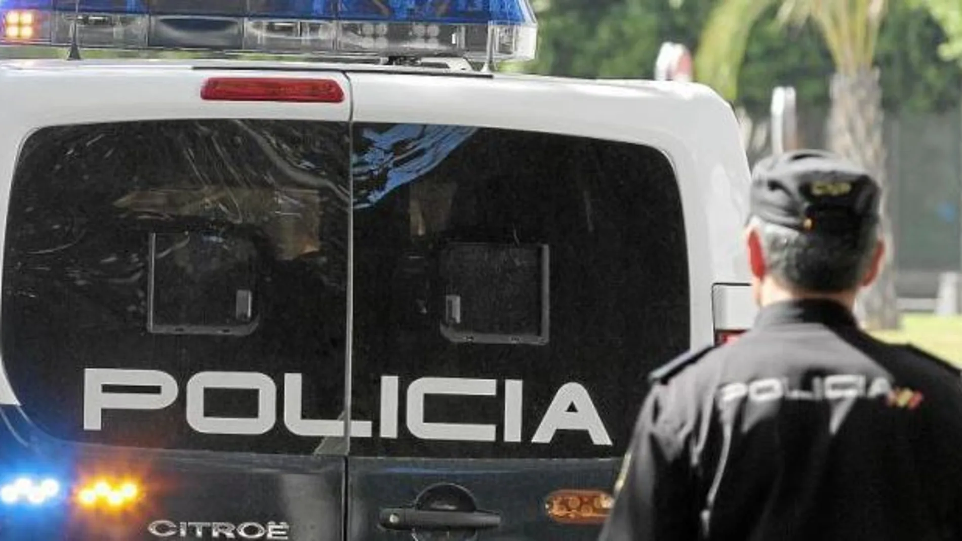 Las pesquisas condujeron a los investigadores hasta dos empresas con una actividad legal mínima.