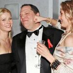 Harvey Weinsten, en la imagen acompañado por las actrices Gwyneth Paltrow (dcha.) y Cameron Díaz, es uno de los grandes productores de Hollywood