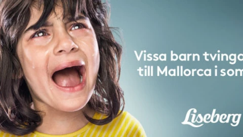 En la imagen se puede leer "Algunos niños están obligados a ir este verano a Mallorca»