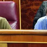 Íñigo Errejón y Pablo Iglesias durante un pleno del Congreso de los Diputados