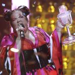 Netta recoge su premio