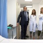 El consejero de Sanidad, Antonio María Sáez Aguado, visita el centro de salud de Esguevillas de Esgueva (Valladolid)