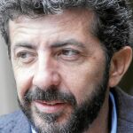 El cineasta sevillano entra en el caso más mediático de Francisco Paesa