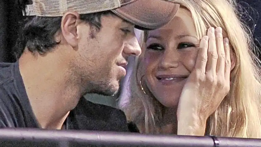 Enrique Iglesias y Anna Kournikova acaban de ser padres de su tercer hijo