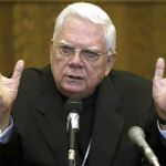 Bernard Law, en una imagen de archivo de 2002