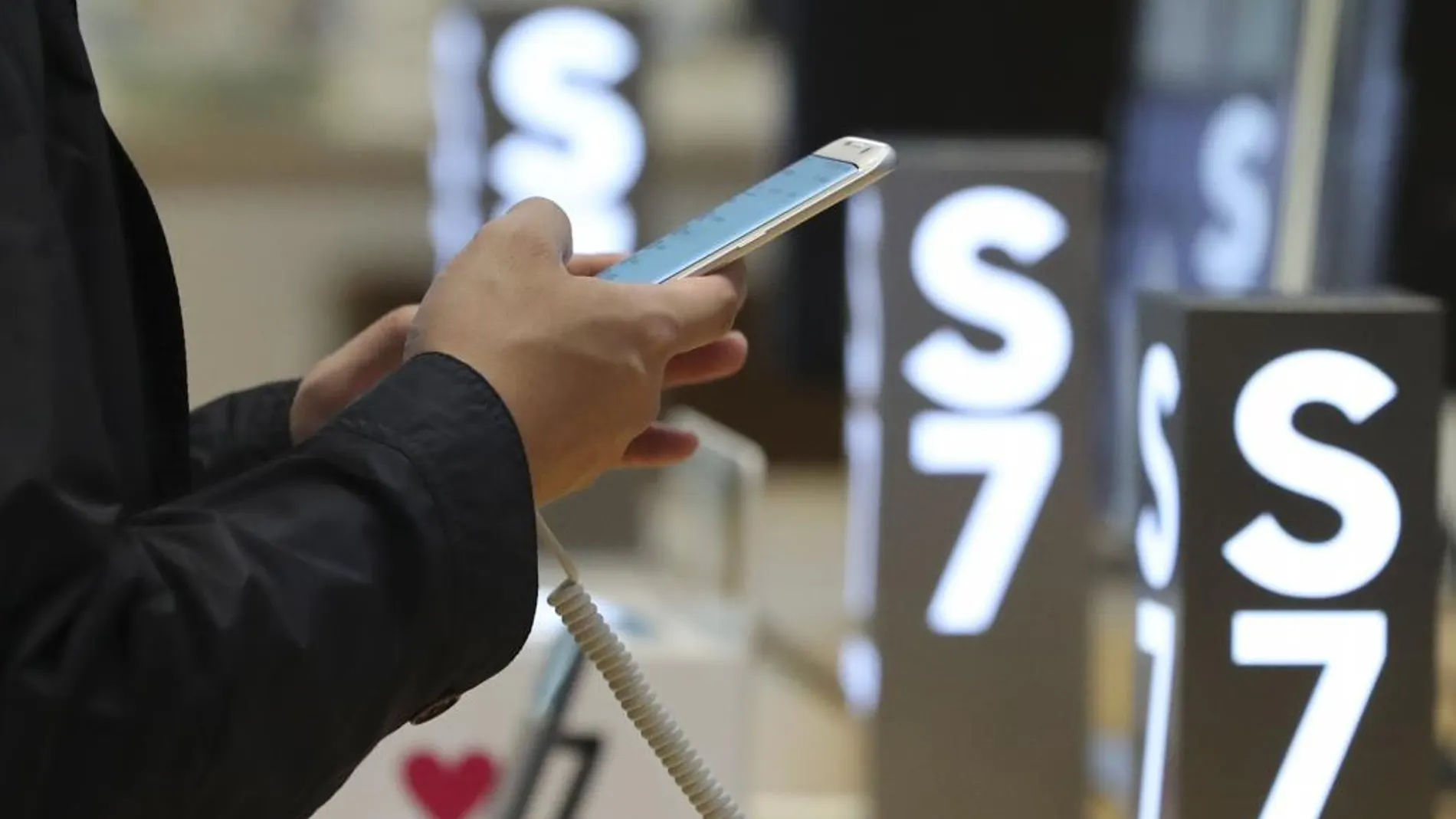 EEUU prohíbe subir al avión con el Samsung Note 7