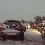 Fotografía facilitada por un conductor retenido en la A-6, a la altura del Km 75, en sentido Madrid