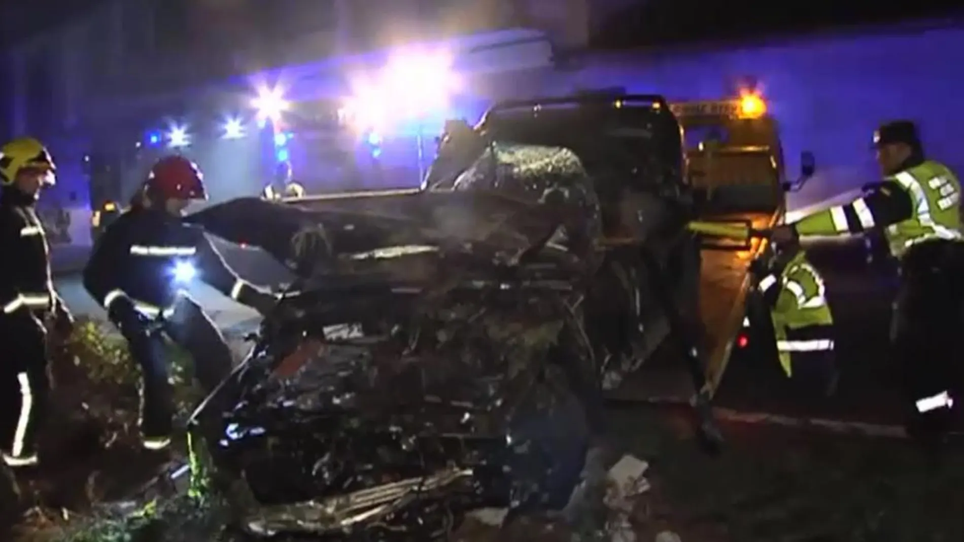 Mueren dos jóvenes en un accidente de tráfico en Monterrei (Orense)