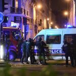 Agentes de la policía francesa durante los atentados de París el 13 de noviembre de 2015