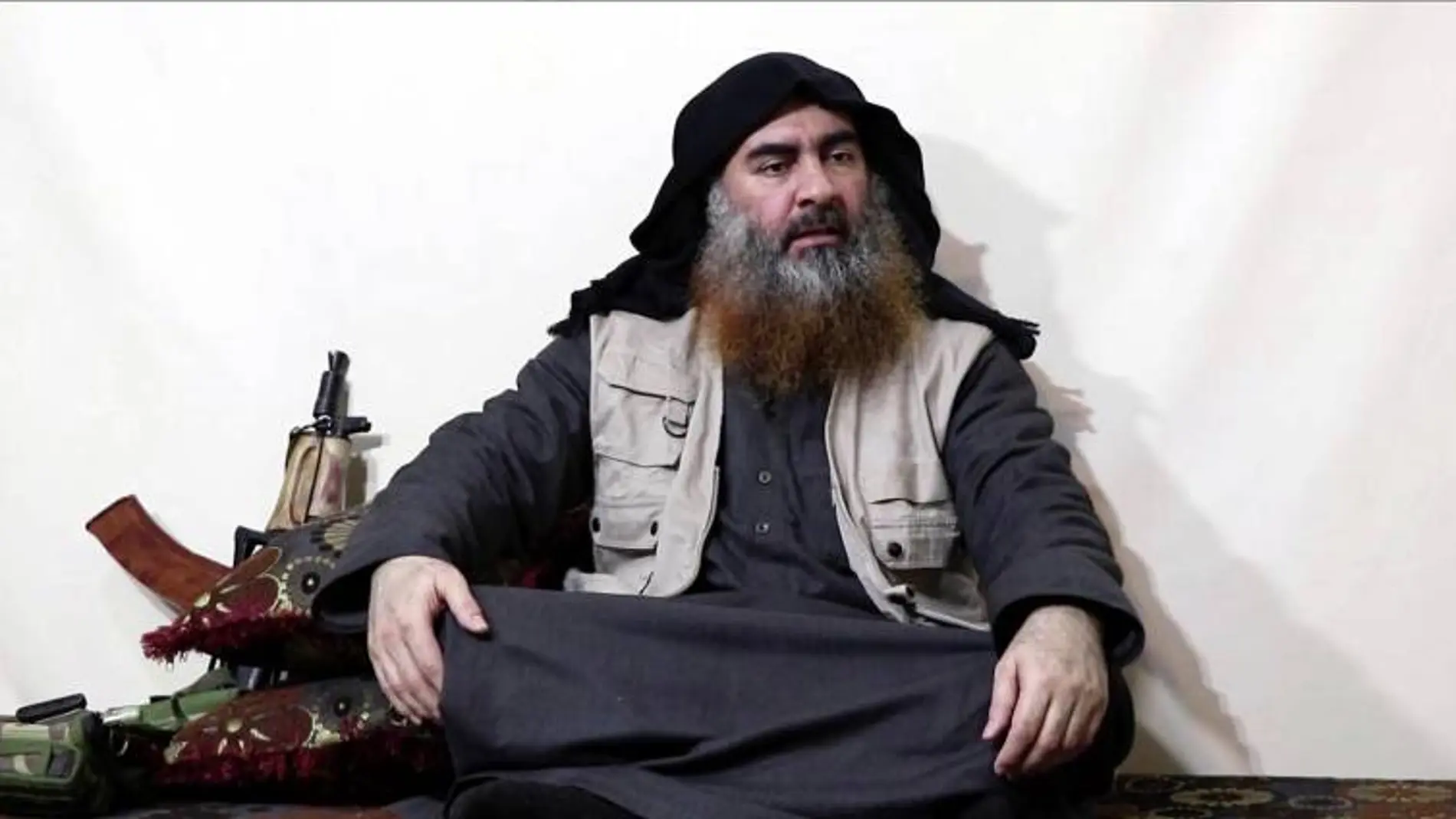 Imagen de Al Baghdadi difundida en Telegram por Al Furqan, medio propagandístico del EI/AP / /E. Bonet