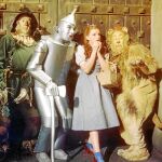 Judy Garland, como Dorothy, en una imagen de la adaptación al cine de «El mago de Oz» (1939)