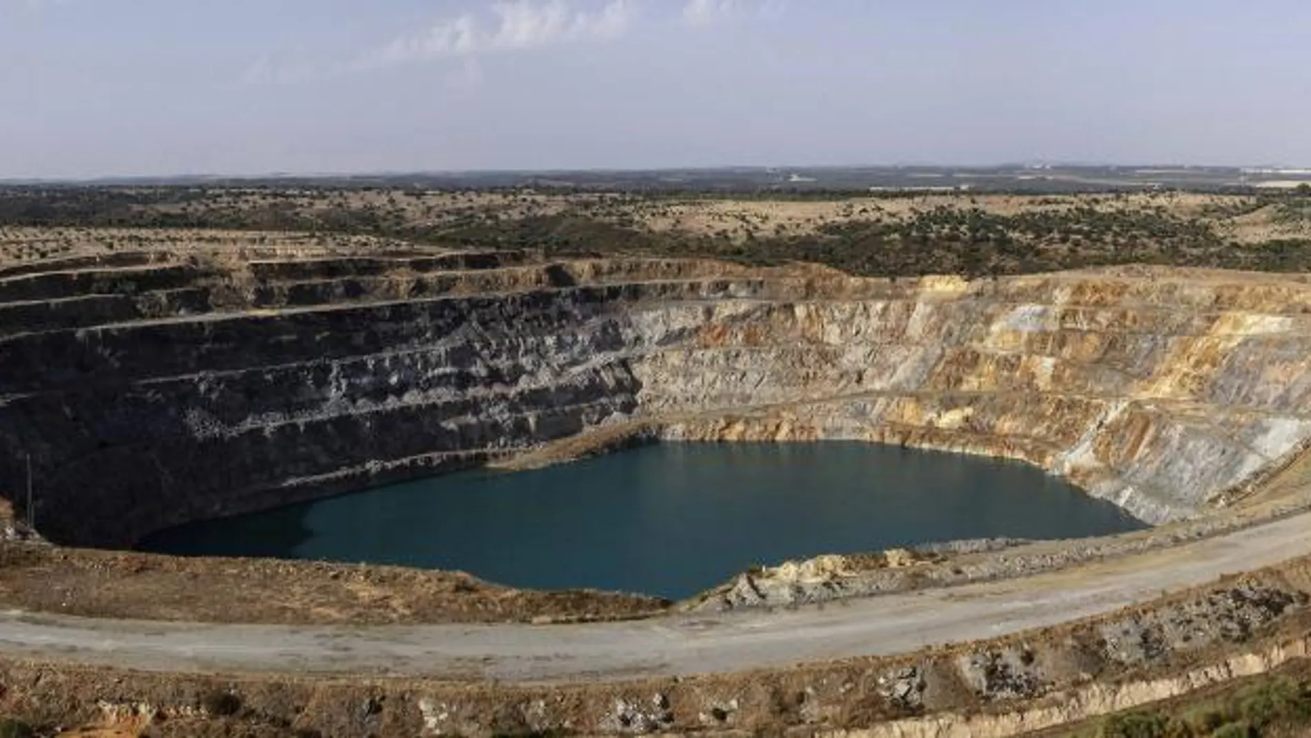 Vista de la mina sevillana de Aznalcóllar, cuya adjudicación está en el punto de mira judicial