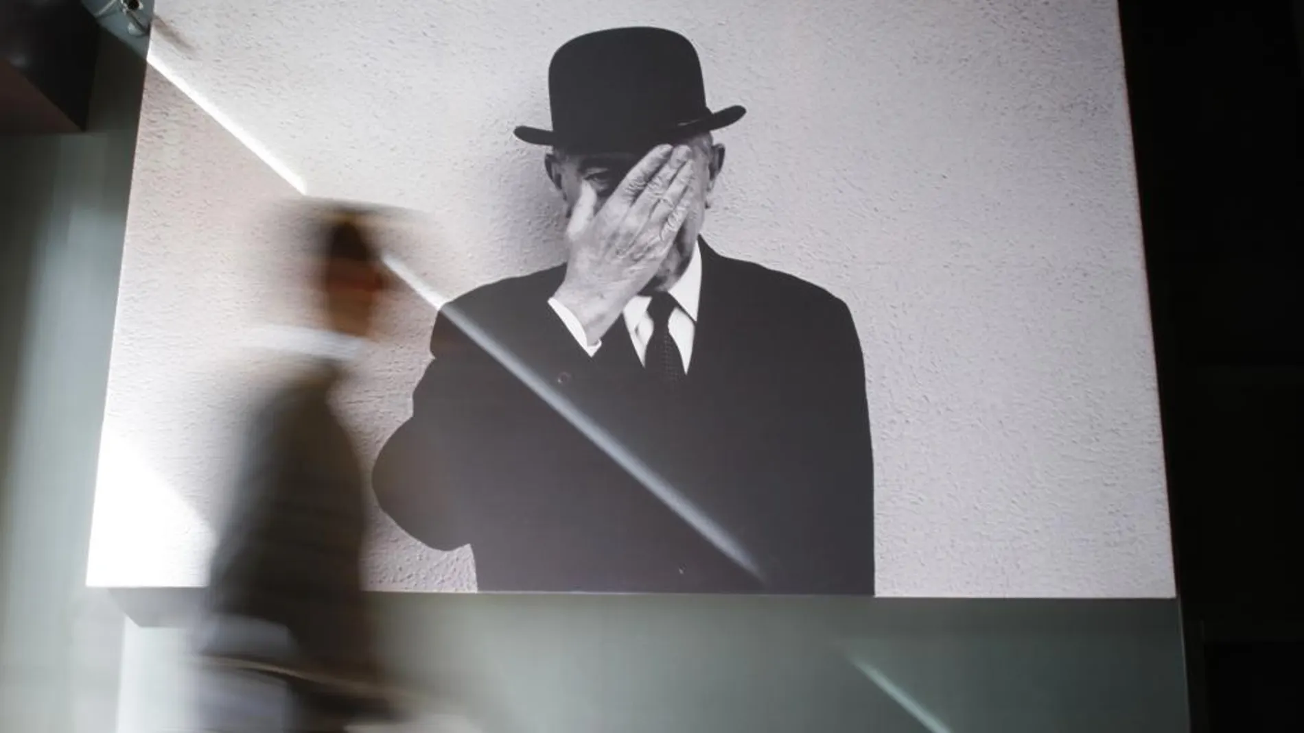 Medio siglo sin Magritte, el genio del surrealismo belga