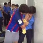 El vídeo de una brutal agresión en un colegio arrasa en Facebook