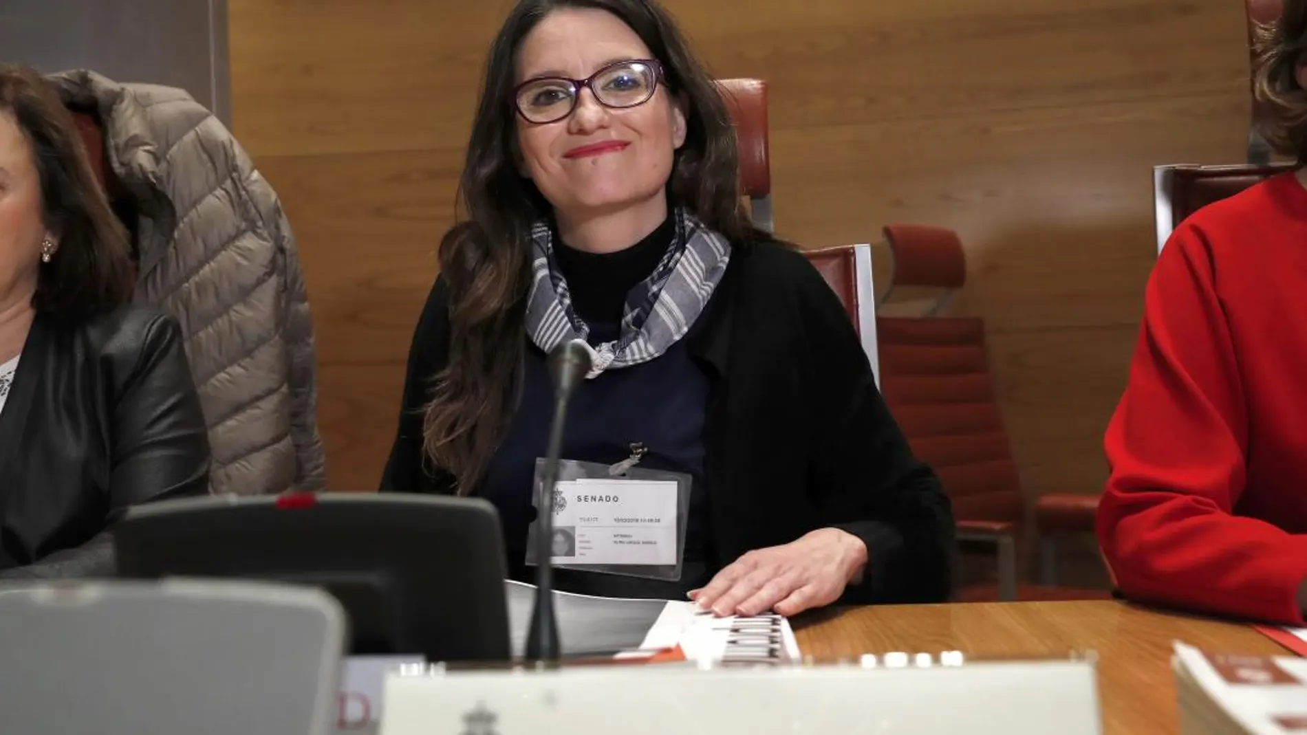 La vicepresidenta del Consell y coordinadora de Compromís, Mónica Oltra, compareció ayer en la comisión de investigación de Partidos Políticos en el Senado