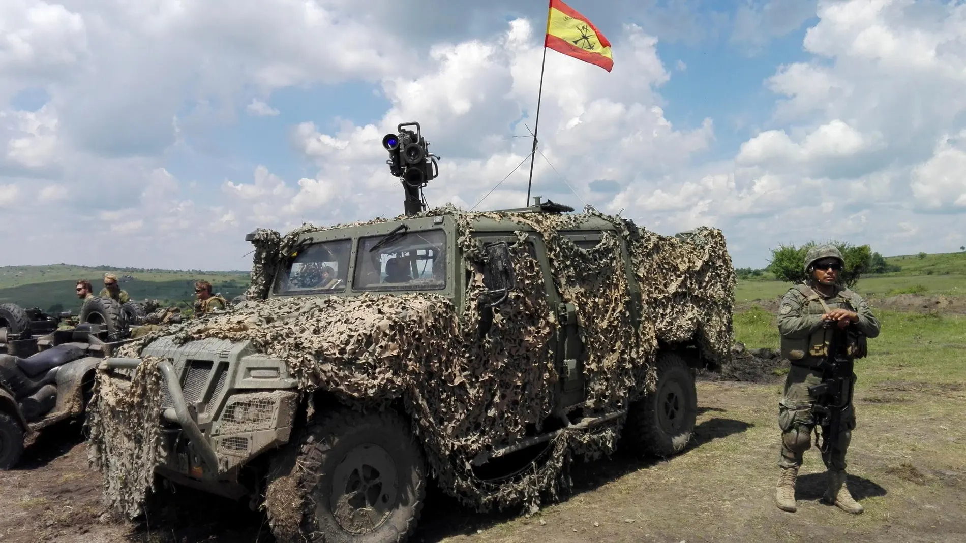 Soldados españoles durante unas maniobras /Efe