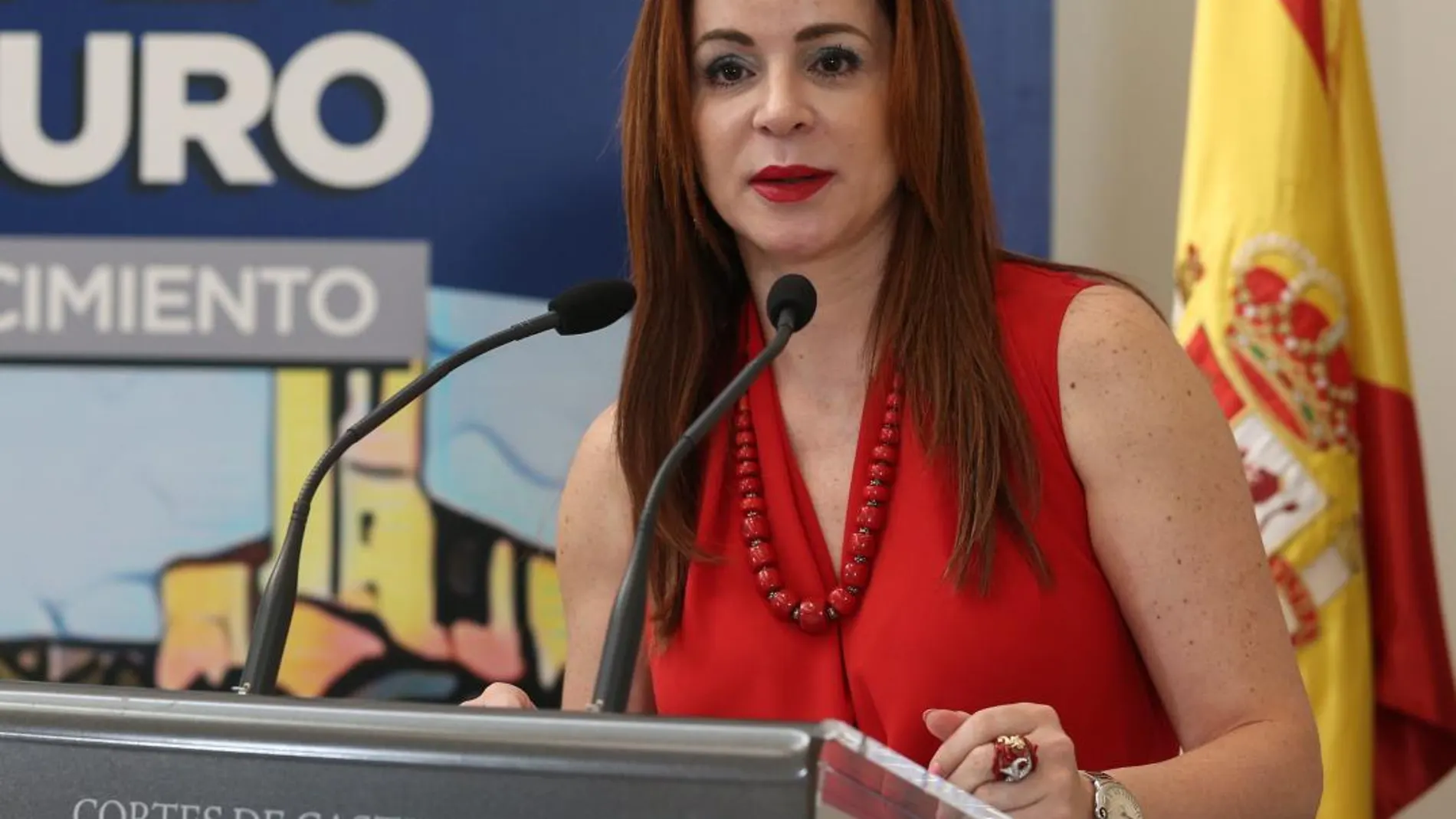 La presidenta de las Cortes regionales, Silvia Clemente, tendrá un papel protagonista en un Congreso sobre el Estado de las Autonomías, que se celebra en Santander