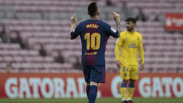 Leo Messi celebra su primer gol marcado ante las Palmas