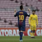 Leo Messi celebra su primer gol marcado ante las Palmas