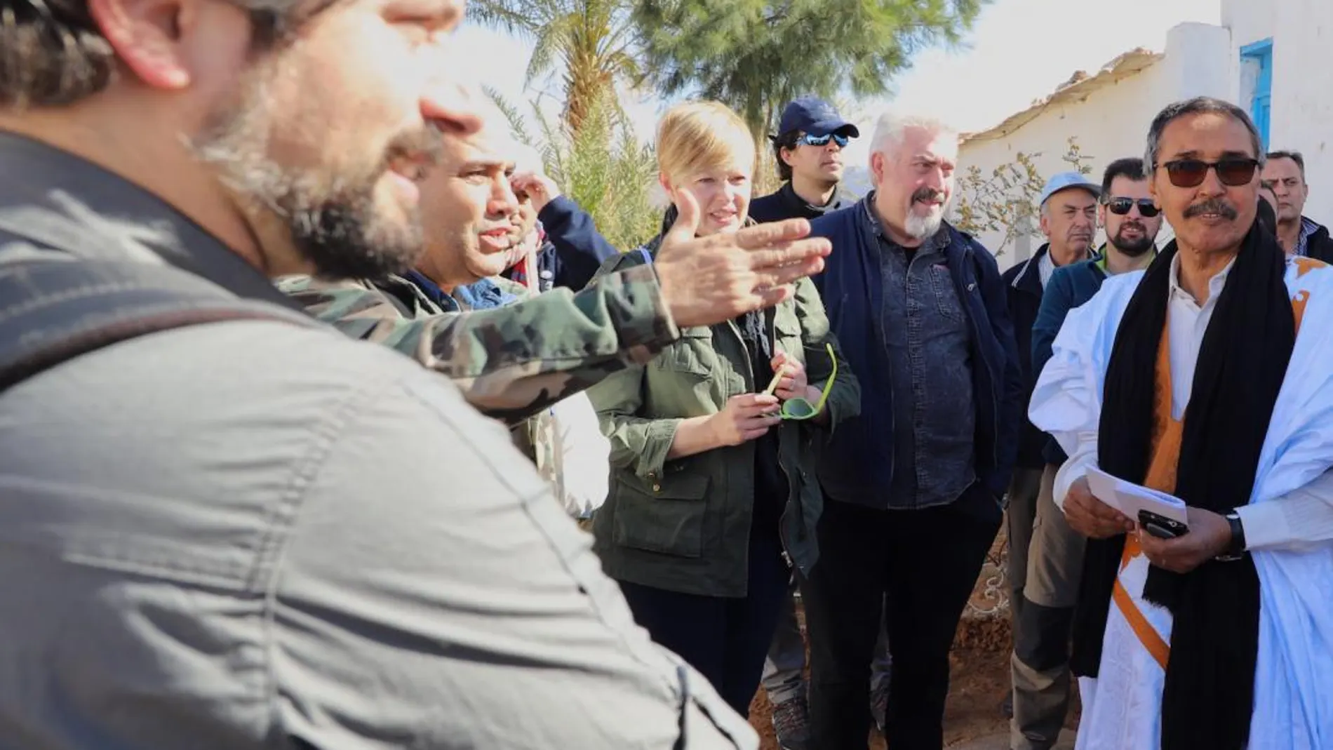 La delegación de Castilla y León visita el Parlamento Saharaui