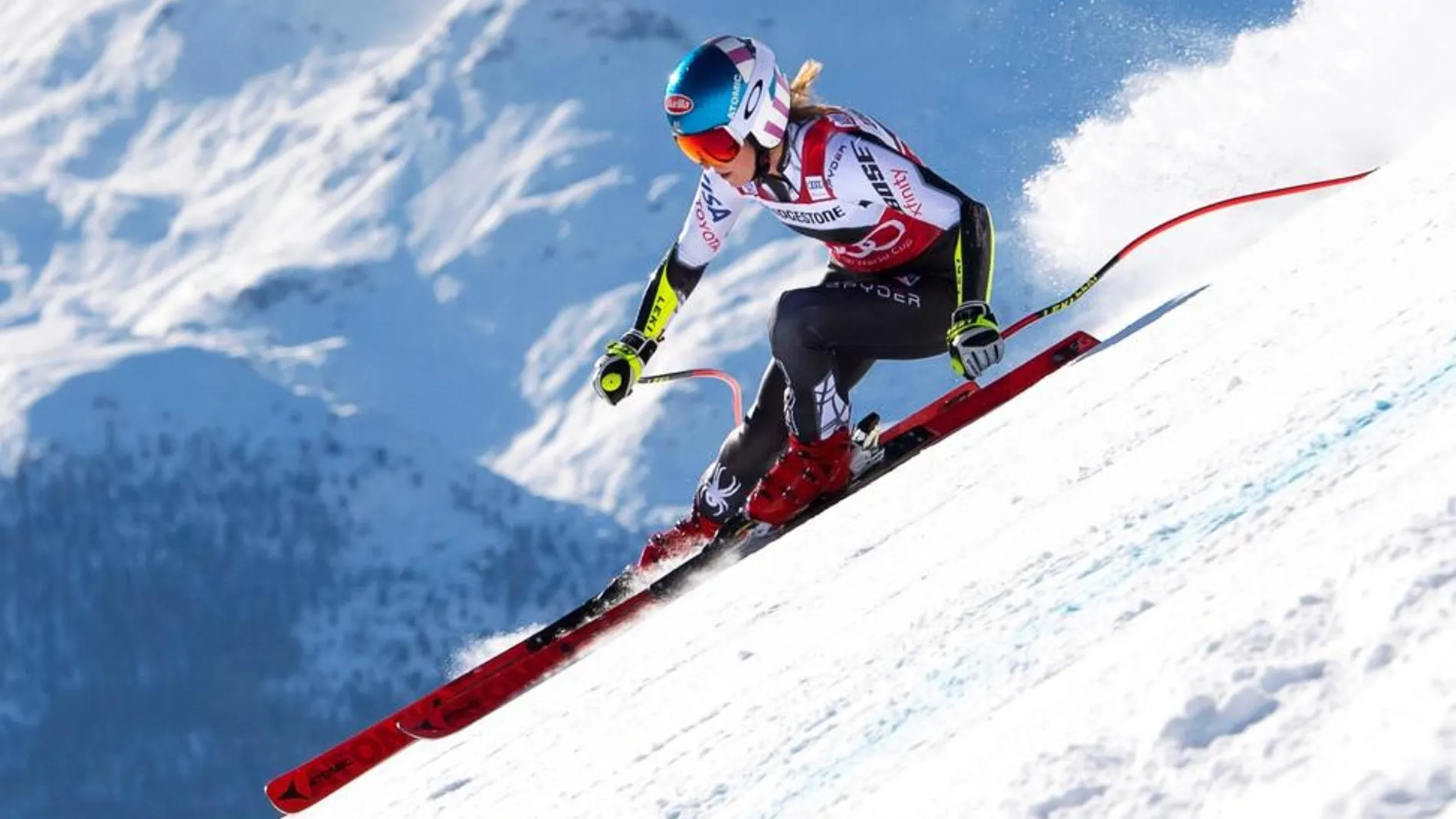 Mikaela Shiffrin ya es lider de la general tras ganar el supergigante en St. Moritz