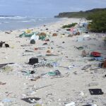 Una playa llena de basura, en una imagen de archivo /AP