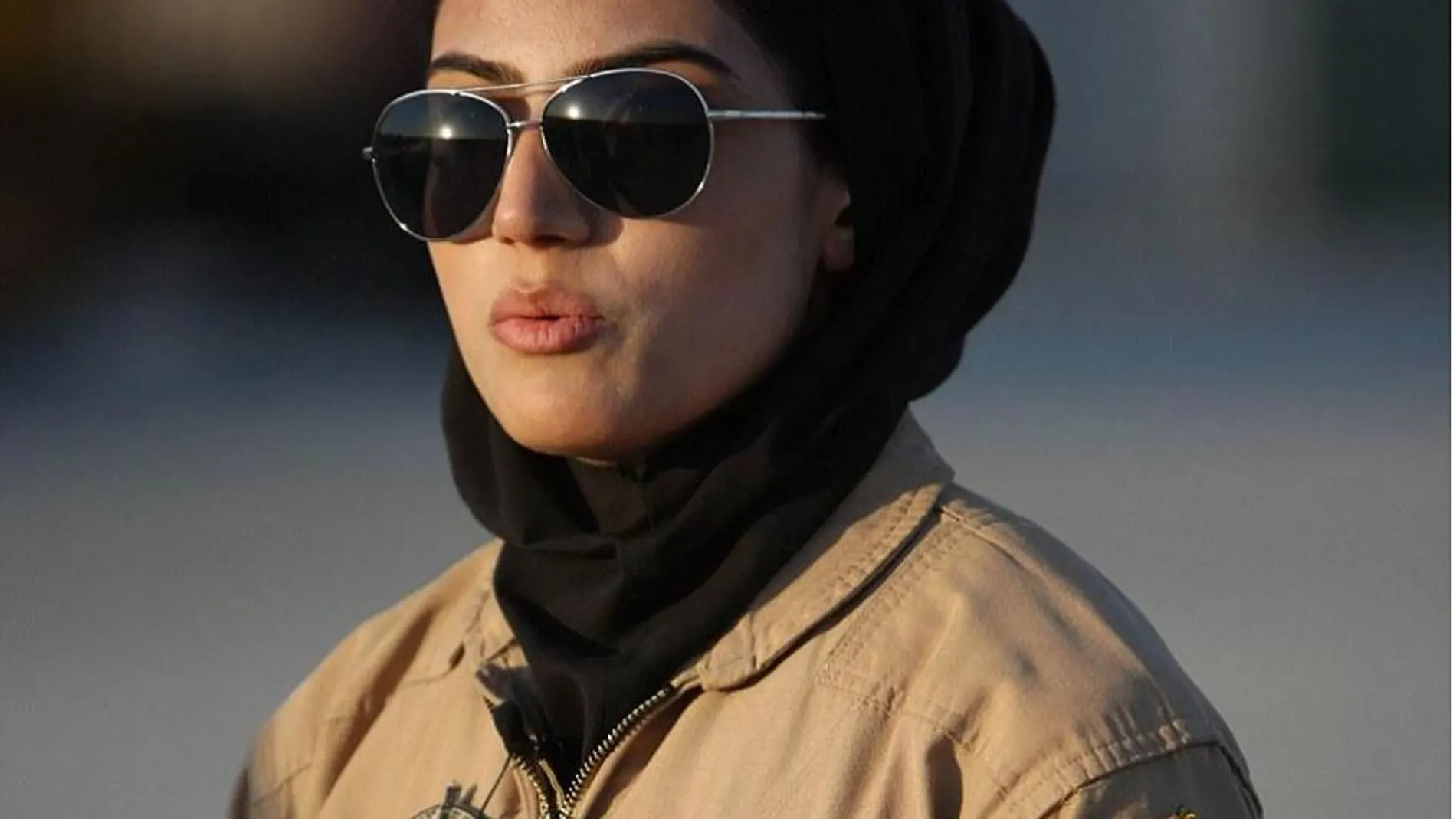 La primera mujer piloto militar en Afganistán pide asilo en Estados Unidos