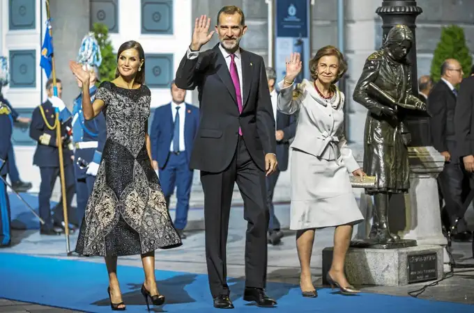 Felipe VI organiza el cumpleaños de Doña Sofía